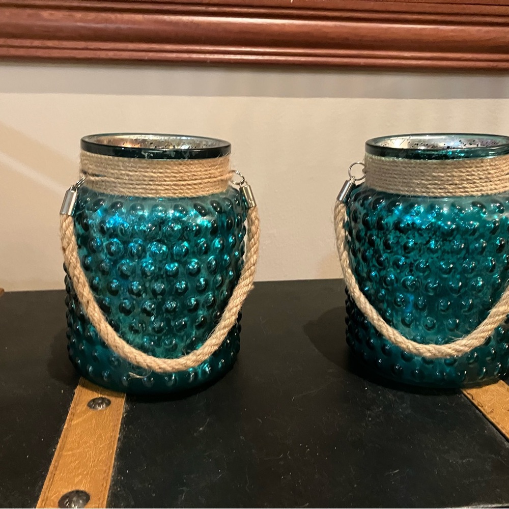 Beautiful Accent Jars with Crackle Finish